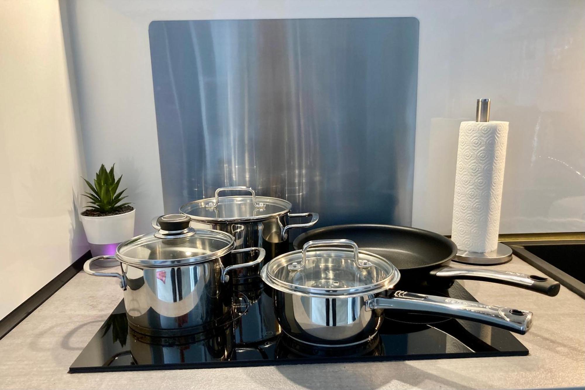 Living At Saarpartments -Adultsonly- 2 Bedrooms, Kitchen - Business & Holiday Apartments For Long- And Short Term Stay, 3 Min To Train Station, Secure E-Bike Parking! Saarbrücken Dış mekan fotoğraf