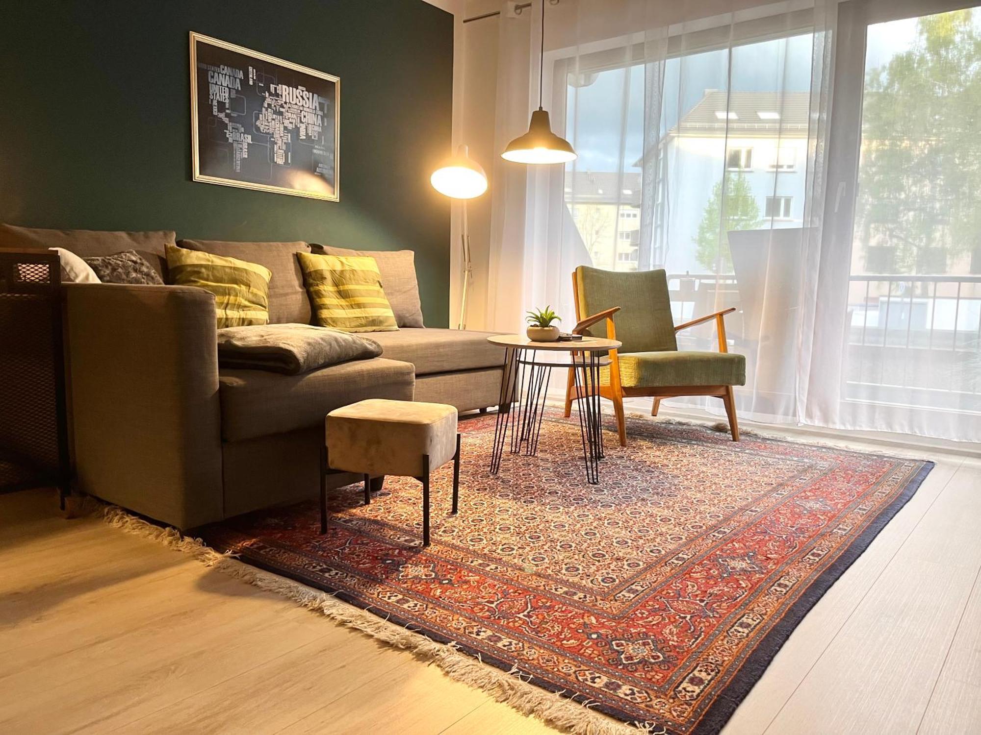 Living At Saarpartments -Adultsonly- 2 Bedrooms, Kitchen - Business & Holiday Apartments For Long- And Short Term Stay, 3 Min To Train Station, Secure E-Bike Parking! Saarbrücken Dış mekan fotoğraf
